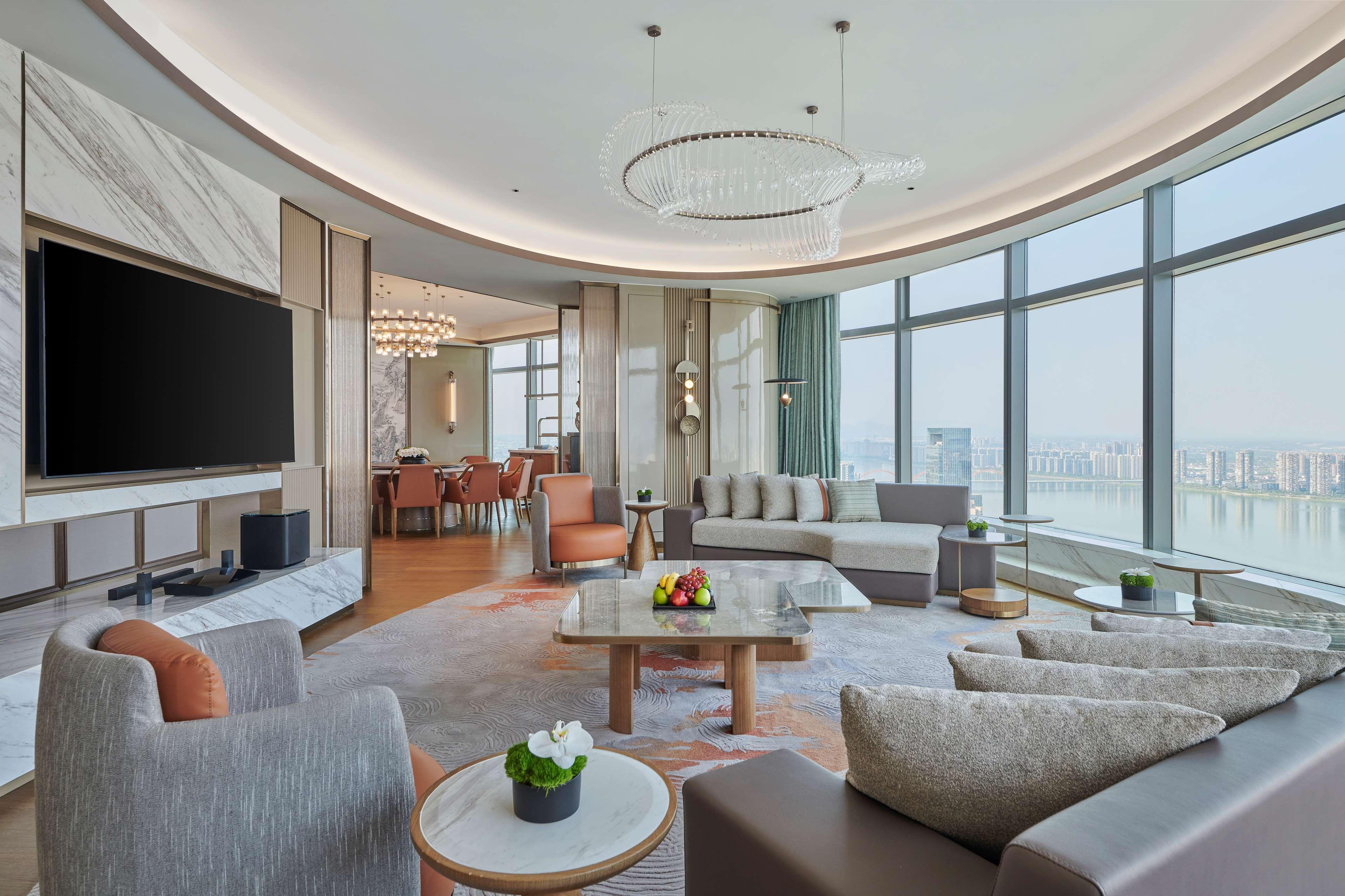 Hilton Changsha Riverside Exterior foto